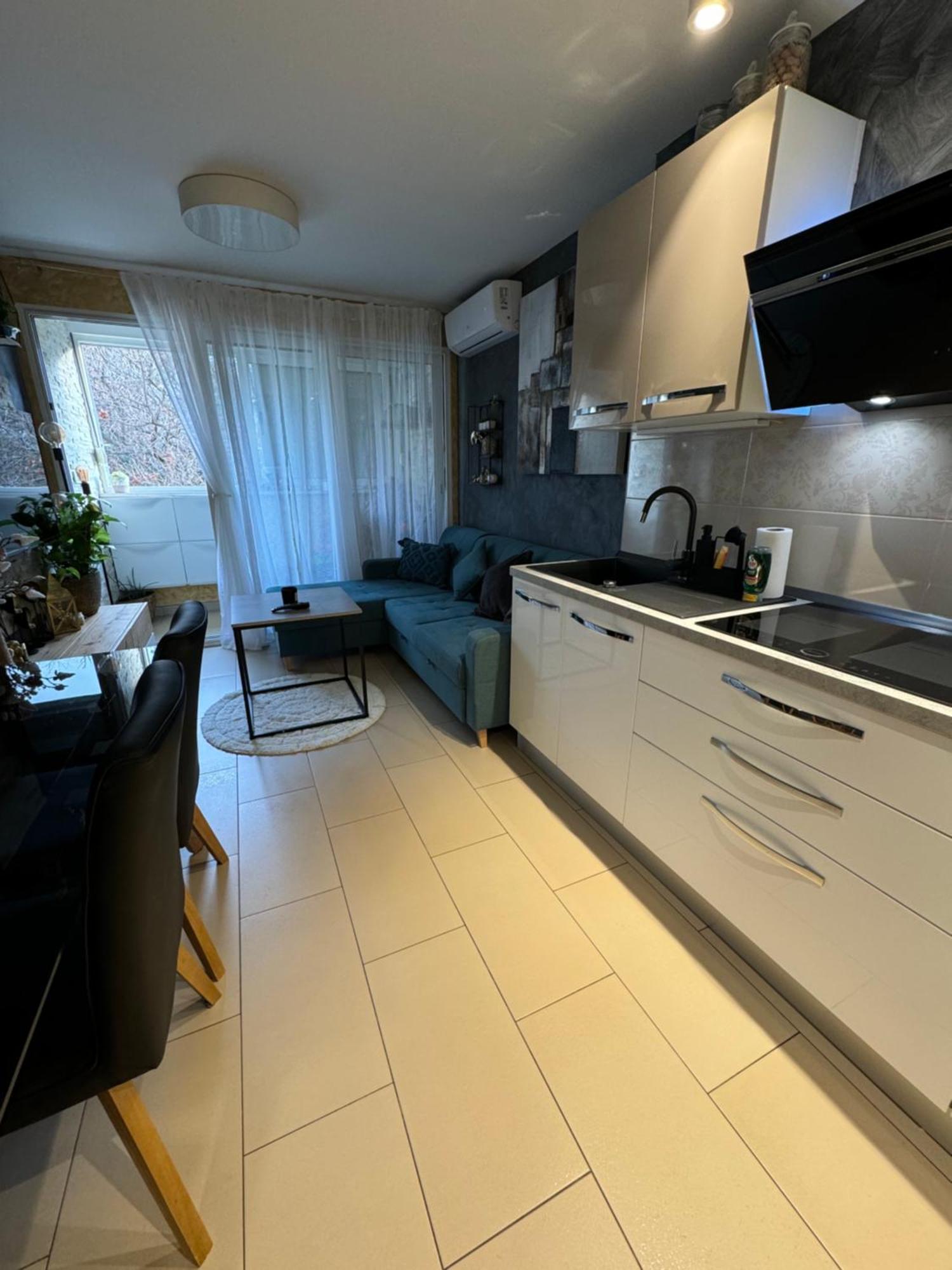 Apartment Astra With Private Parking Split Extérieur photo